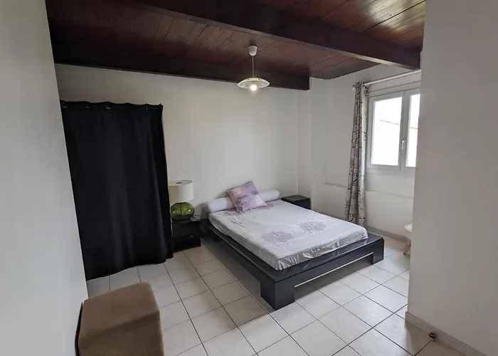 Hébergement de vacances T2 *